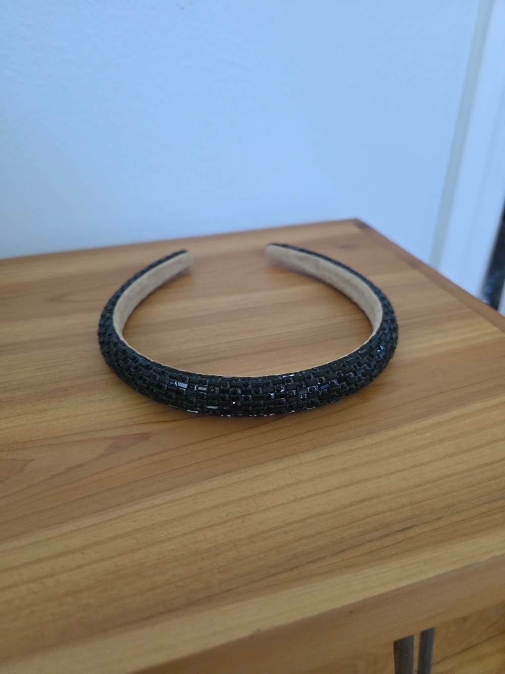 Black Rhinestone Headband - Picture 1 of 4